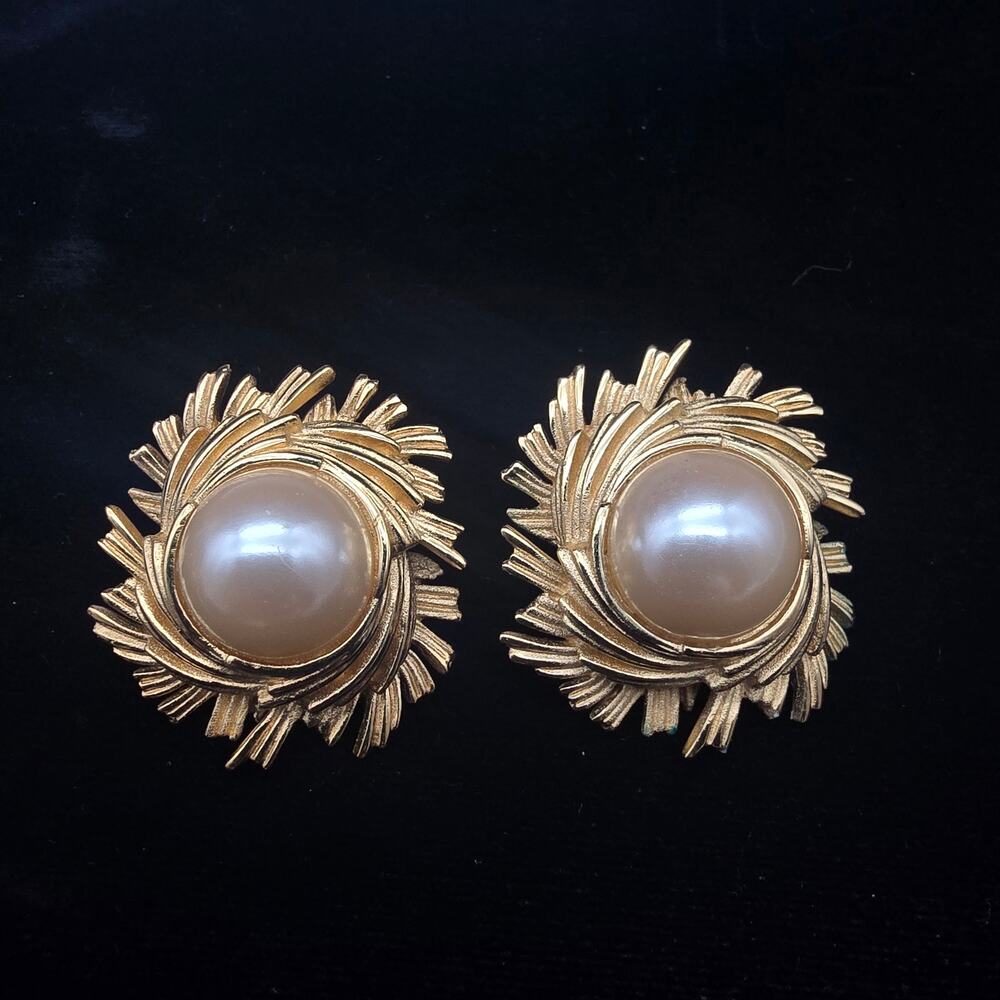 Richelieu Faux Pearl Gold Tone Clip On Earrings Vintage Costume Jewelry